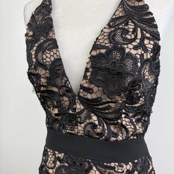 Dress the Population Ava Black Lace Mini Dress Medium Plunge V Neck Whimsigoth - Picture 7 of 16